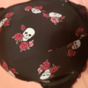 Torrid 💀 skull rose 🌹 bra